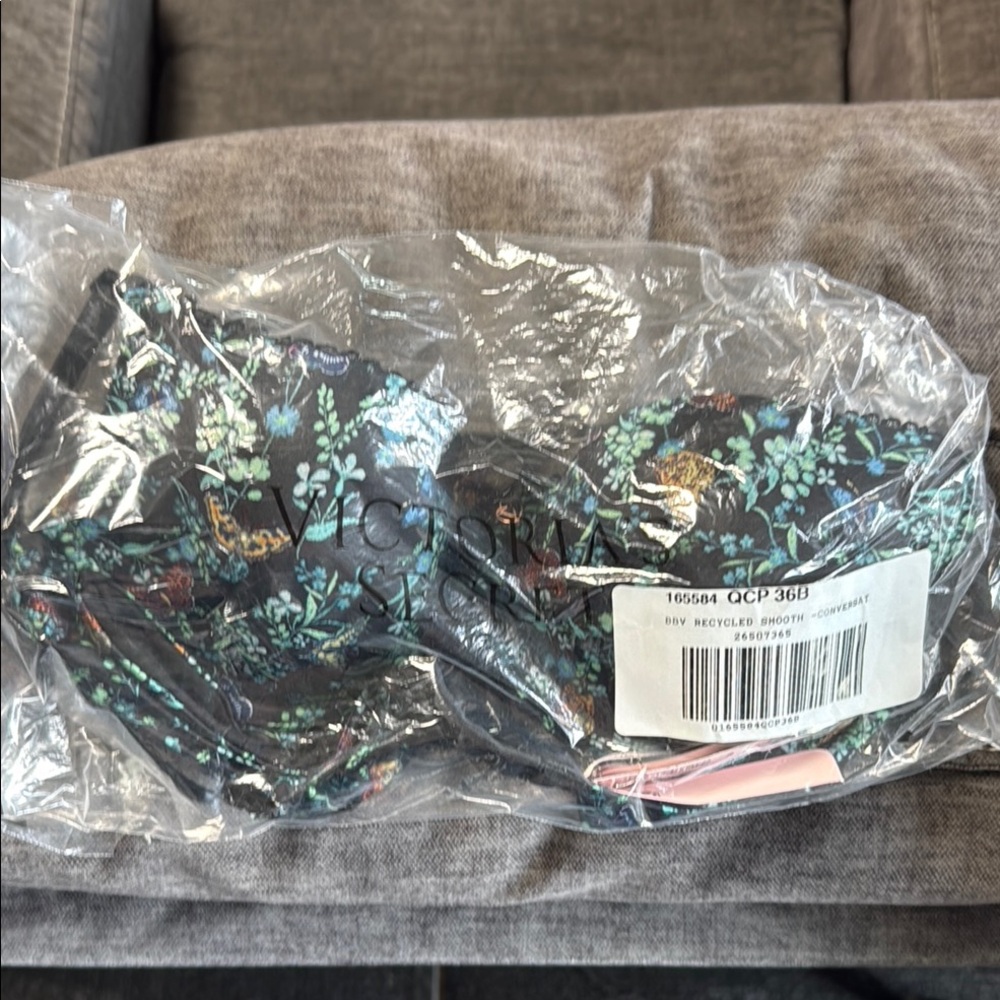 Victoria's Secret Body By Victoria 36B Bra